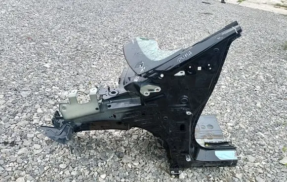 Ford Puma Front quarter panel