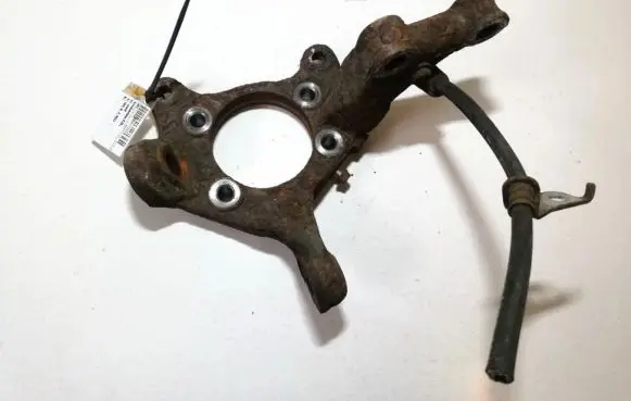 Toyota Auris 150 Front wheel hub