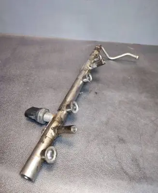 Skoda Superb B8 (3V) Fuel main line pipe 06K133317G