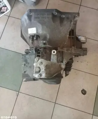 Ford B-MAX Manual 5 speed gearbox dv1r7002abc