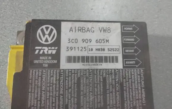 Volkswagen PASSAT B6 Airbag control unit/module 3C0909605M 301125 391125