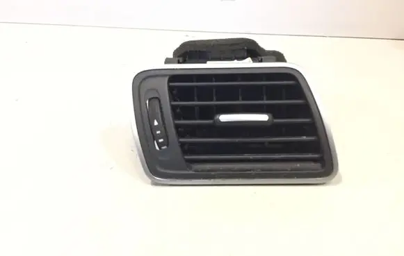 Dashboard side air vent grill/cover trim