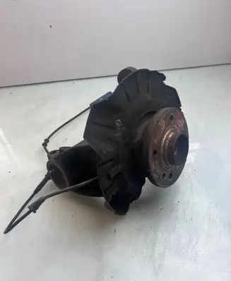Mini One - Cooper R50 - 53 Front wheel hub spindle knuckle 5353