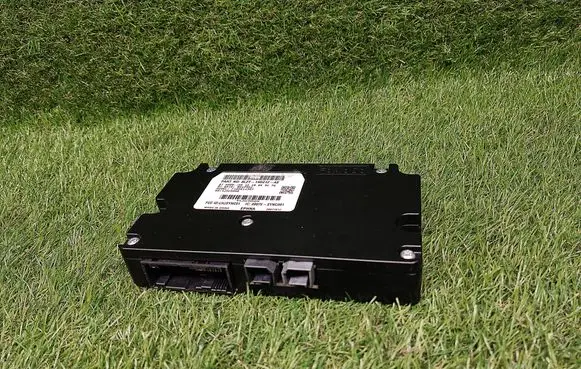 Ford Explorer Bluetooth control unit module 8L2T14D212AE F10MG11307 B012952