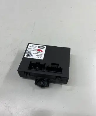 Land Rover Range Rover Velar Tailgate/trunk control unit/module J8a214b673ba