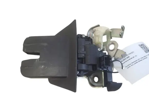 Audi A4 S4 B8 8K Tailgate/trunk/boot lock/catch/latch
