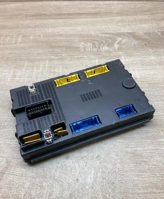 Renault Espace III Fuse module 6025408262 73651212R