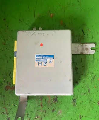 Subaru Legacy Engine control unit/module ECU 22611AC620