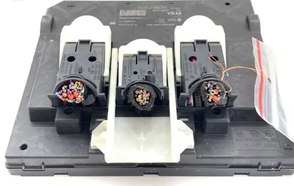 Skoda Octavia Mk3 (5E) Central body control module 5Q0937084AC