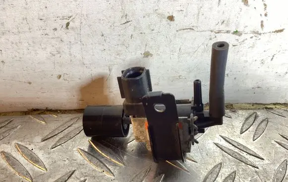 Lexus RX III Turbo solenoid valve 90910AC002