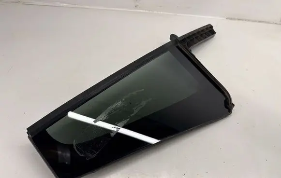 Volkswagen Tiguan Allspace Rear vent window glass 5NN845214