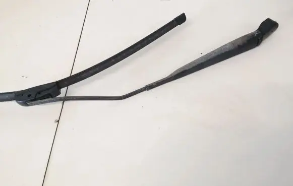 Citroen C2 Front wiper blade arm