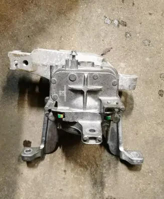 Mercedes-Benz A W177 Engine mount bracket A2472401800
