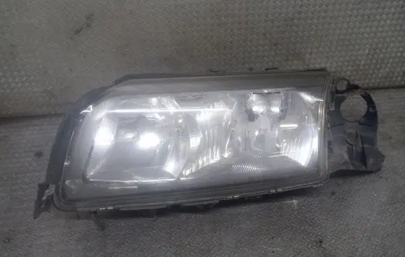 Volvo S80 Headlight/headlamp