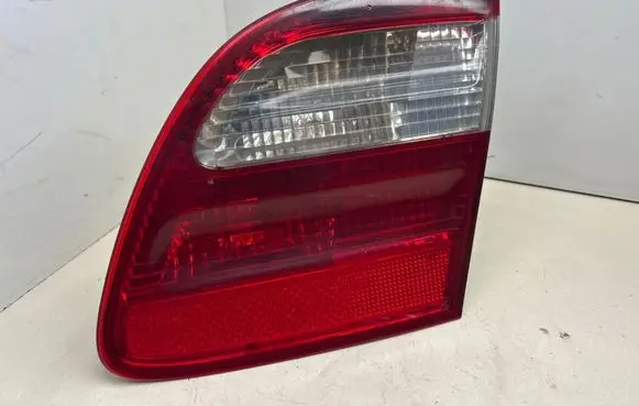 Mercedes-Benz E W211 Tailgate rear/tail lights A2118201464 379504