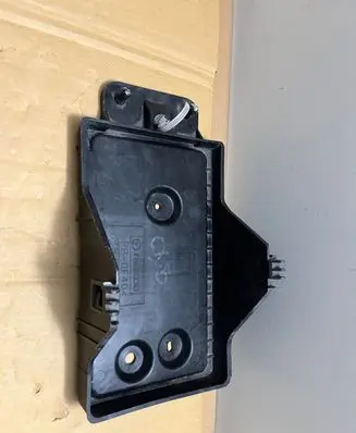 Mazda CX-5 Battery tray KE7056041