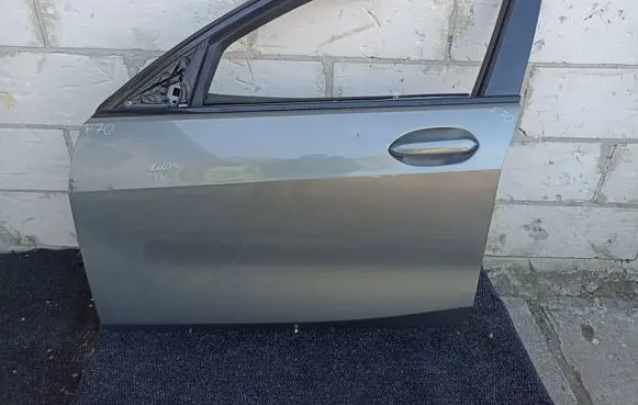 BMW 1 F70 Front door