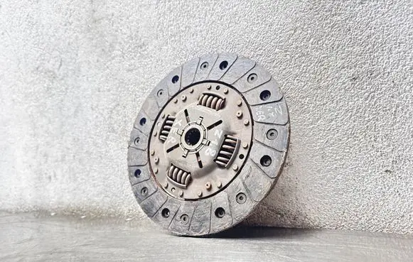 Opel Corsa C Clutch pressure plate 600622 1862532102