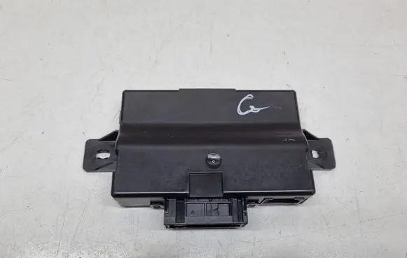 Audi A6 S6 C7 4G Gateway control module 4G0907468G