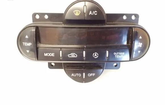 KIA Carens I Climate control unit 0K2FB61190 2190602884PC