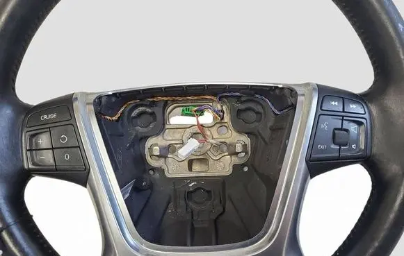 Volvo V70 Steering wheel 34108765A P31271093