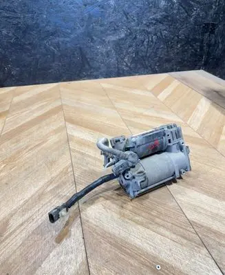 Mercedes-Benz E W211 Air suspension compressor/pump 0011638
