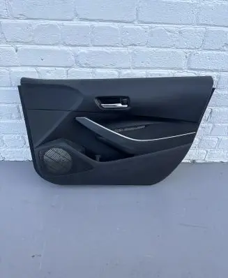 Front door card panel trim
