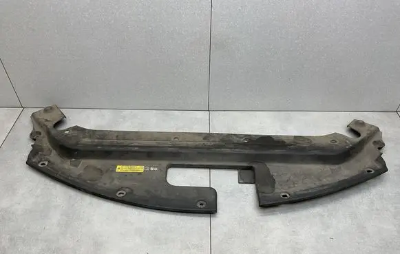 Nissan Pulsar Radiator trim 623223ZL0A