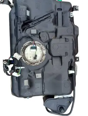 Mercedes-Benz A W176 Fuel tank A2464702901 A2465400105