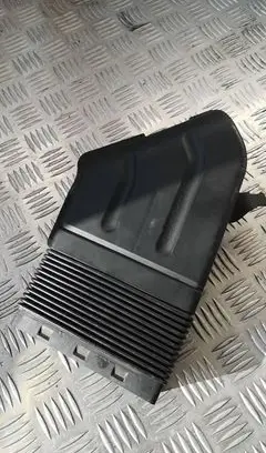 Audi A4 S4 B7 8E 8H Air intake duct part 8e0129617d