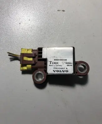 Volvo S40, V40 Airbag deployment crash/impact sensor 30613497A