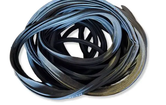 Subaru Forester SH Front door rubber seal 