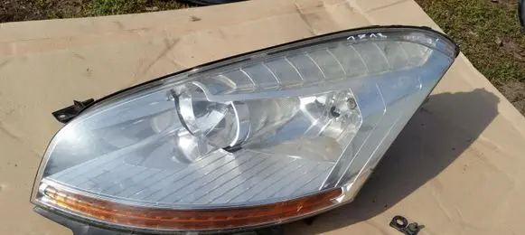 Citroen C4 I Picasso Headlight/headlamp