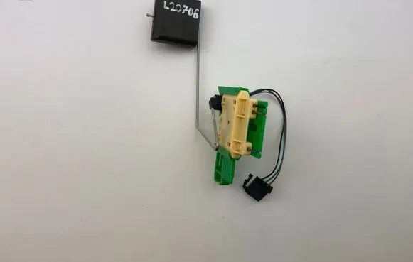 Audi A8 S8 D4 4H Fuel level sensor 4H0919673B A2C93487800