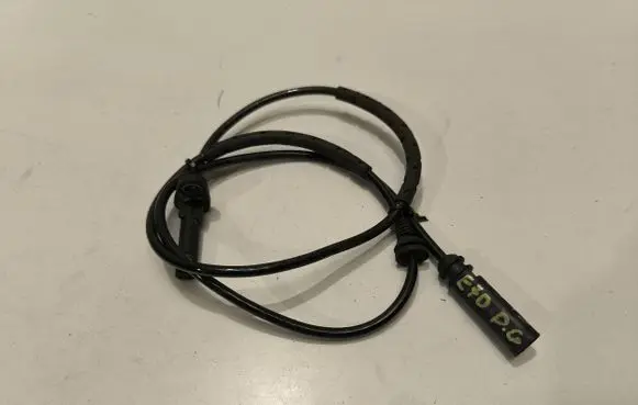 BMW X5M E70 ABS rear brake sensor 6771777