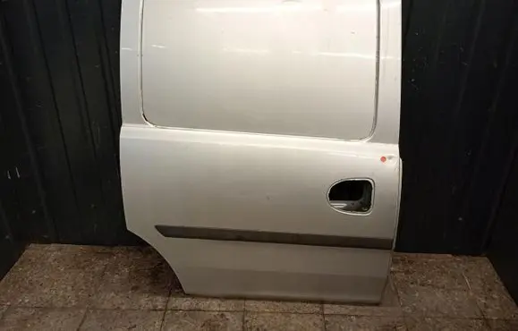 Opel Combo C Side sliding door 