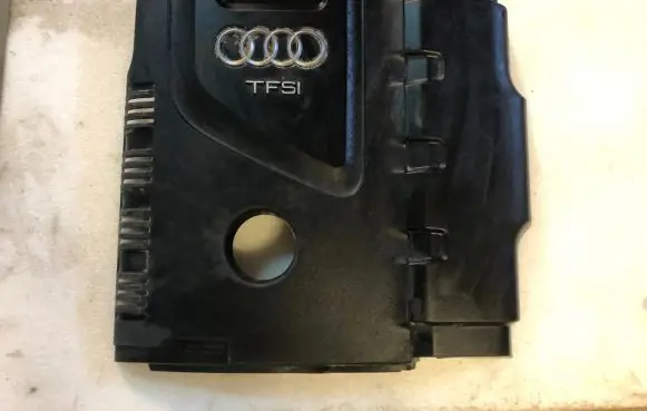 Audi A4 S4 B8 8K Engine cover (trim) 06J103925AG