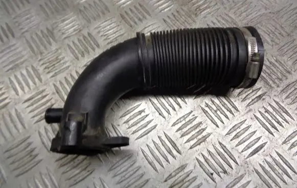 Opel Agila A Air intake hose/pipe FT0023935