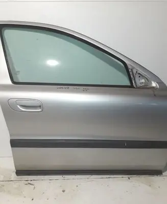 Volvo S60 Front door