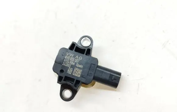 Audi A7 S7 4G Airbag deployment crash/impact sensor 4H0955557 111005 4931RB4