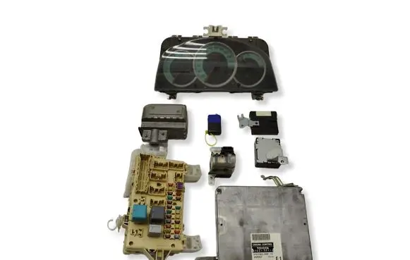 Toyota Corolla Verso AR10 Engine ECU kit and lock set 892210F010