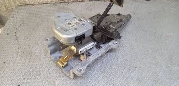 Audi A6 S6 C6 4F Steering wheel axle 4F0905852B