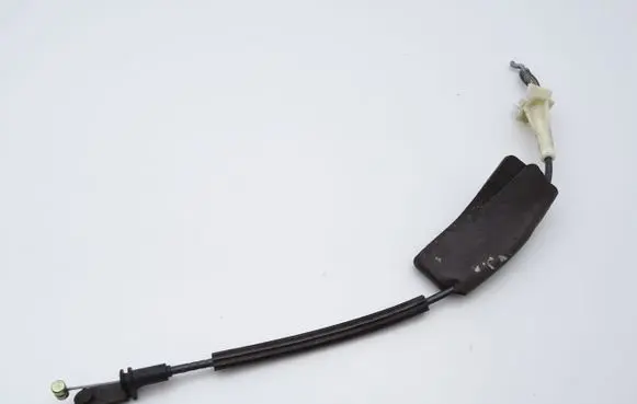 Ford Maverick Front door cable line 
