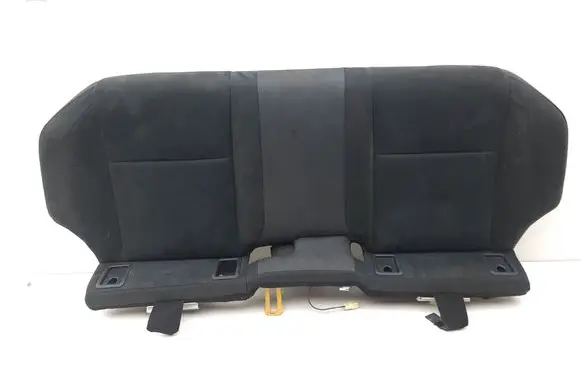 Lexus UX Rear seat 