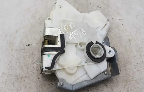 Honda Accord Front door lock NOCODE