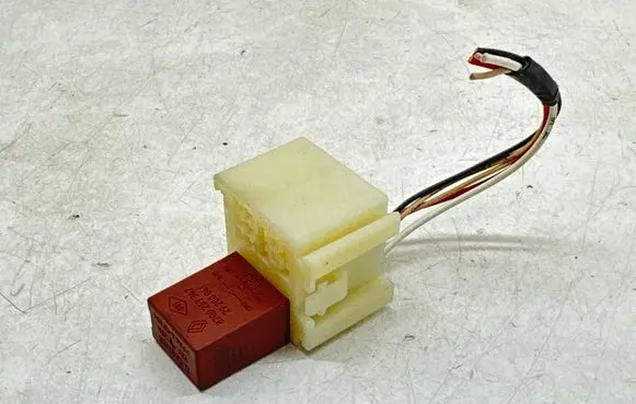 Renault Twingo II Other relay 8200263342