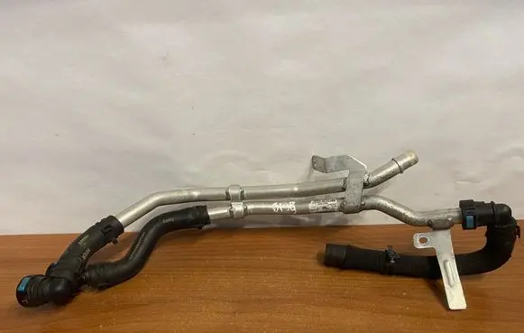 Jaguar XF X260 Engine coolant pipe/hose GX6318C553BB GX639Y439AB