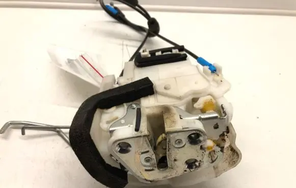 Front door lock