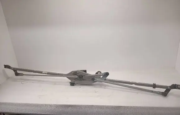 Chevrolet Volt II Front wiper linkage and motor HS3255 3397021997