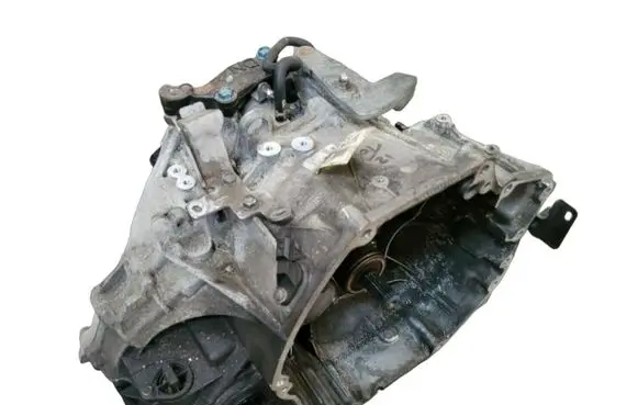 Nissan Qashqai Manual 6 speed gearbox